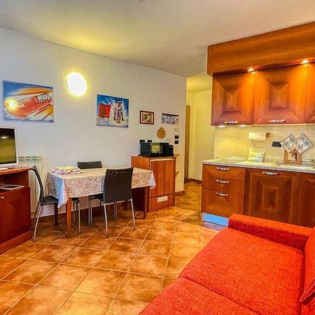 Appartamento Smith Roero - Affitti Brevi Italia Бардонеккия Экстерьер фото