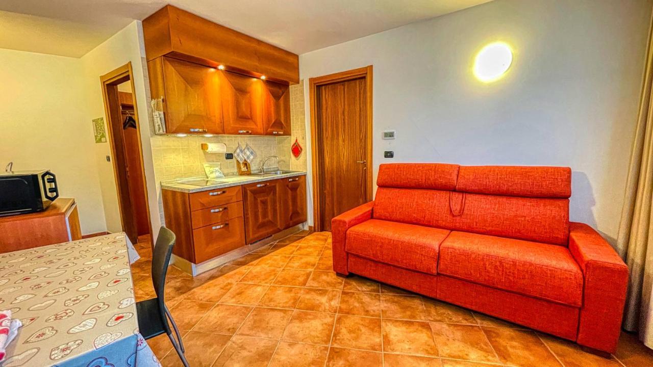 Appartamento Smith Roero - Affitti Brevi Italia Бардонеккия Экстерьер фото